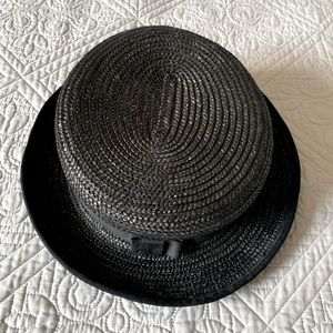 Black cruiser hat